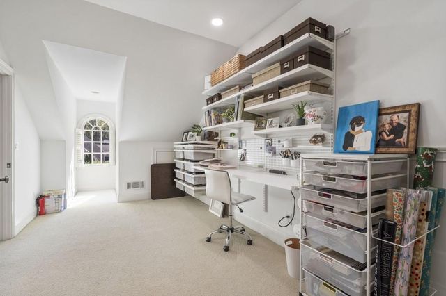 $2,485,000 | 390 Ivy Knoll, Atlanta, GA 30342