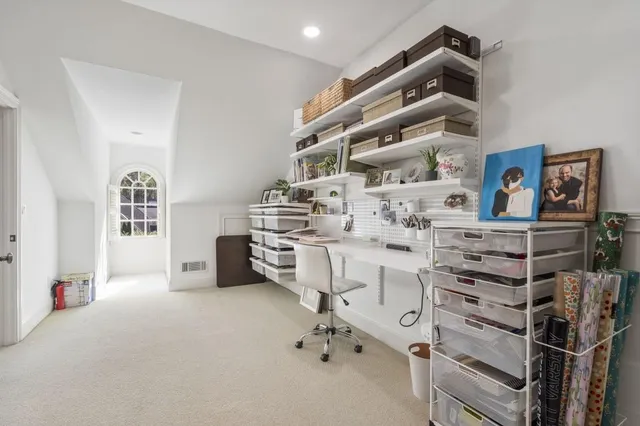 $2,485,000 | 390 Ivy Knoll, Atlanta, GA 30342