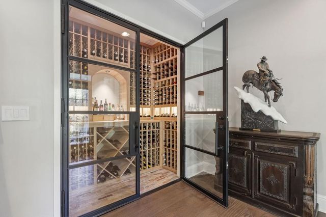 $2,485,000 | 390 Ivy Knoll, Atlanta, GA 30342