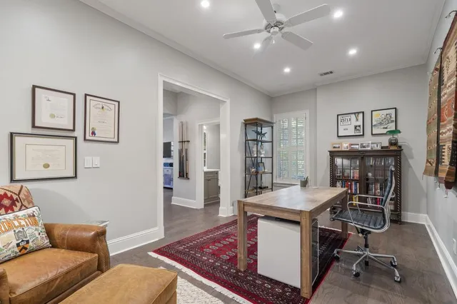 $2,485,000 | 390 Ivy Knoll, Atlanta, GA 30342