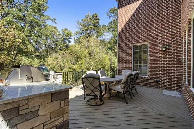 $2,485,000 | 390 Ivy Knoll, Atlanta, GA 30342