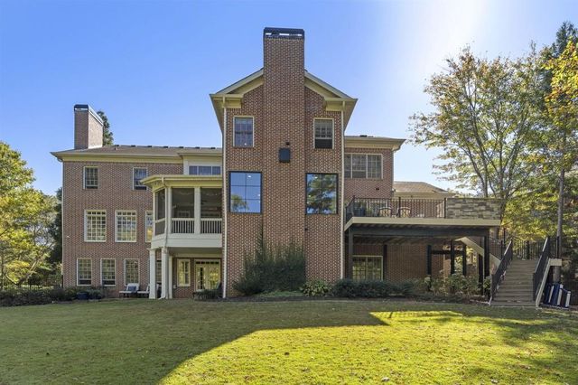 $2,485,000 | 390 Ivy Knoll, Atlanta, GA 30342