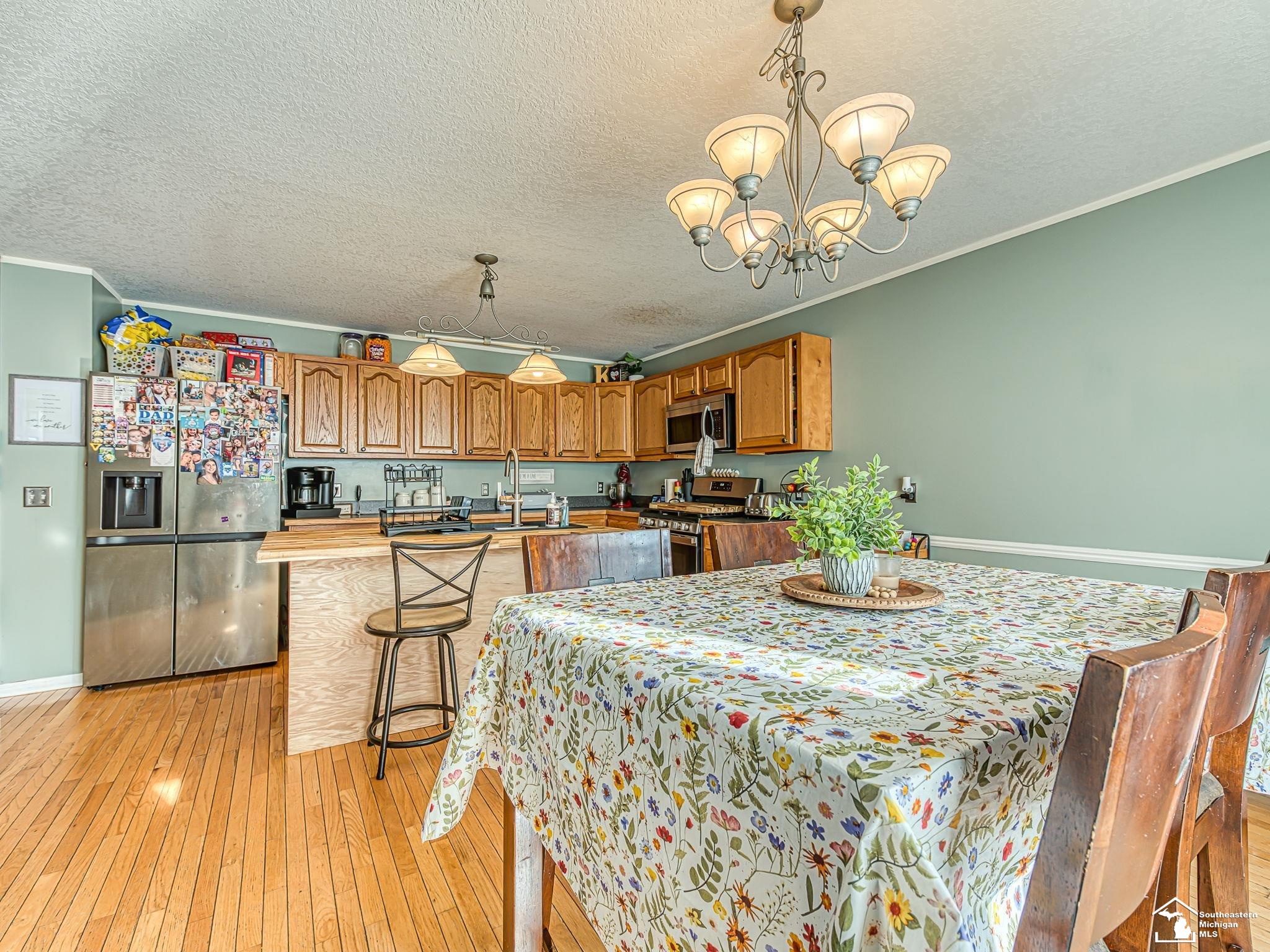 12459 Matthews Street Carleton, MI 48117 - Photo 8 of 35