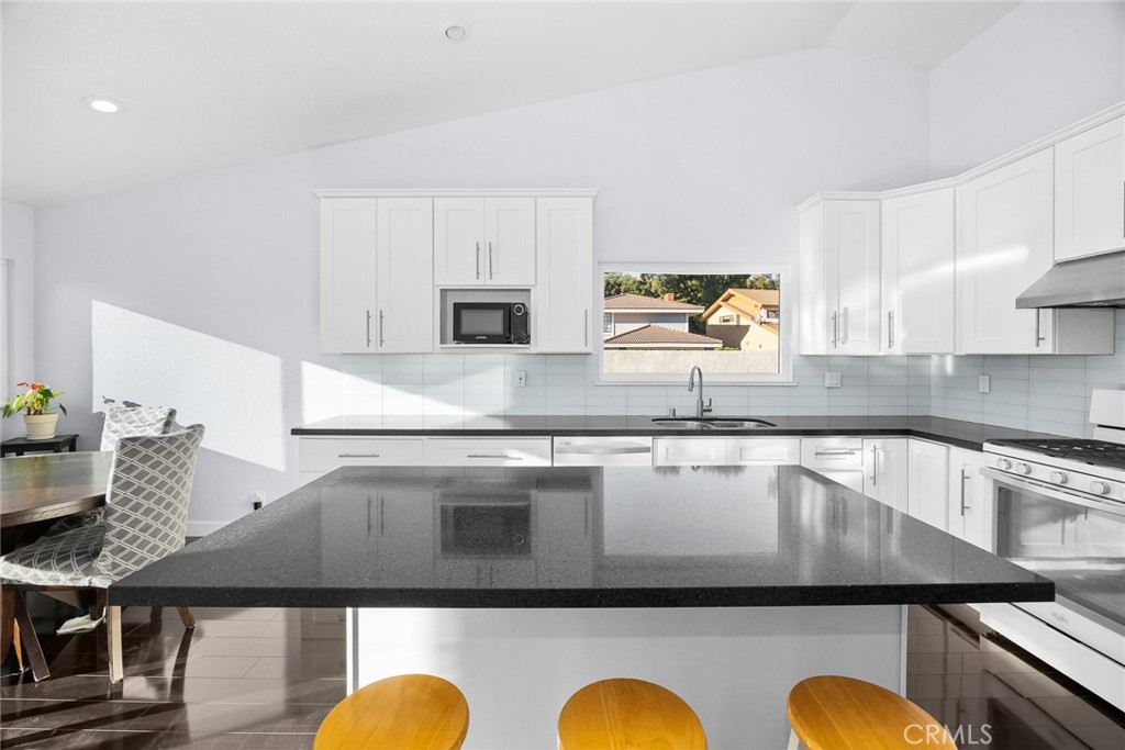 1 Pheasant Road Pomona, CA 91766 - Photo 13 of 46