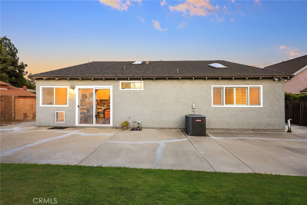 1 Pheasant Road Pomona, CA 91766 - Photo 31 of 46 grass added