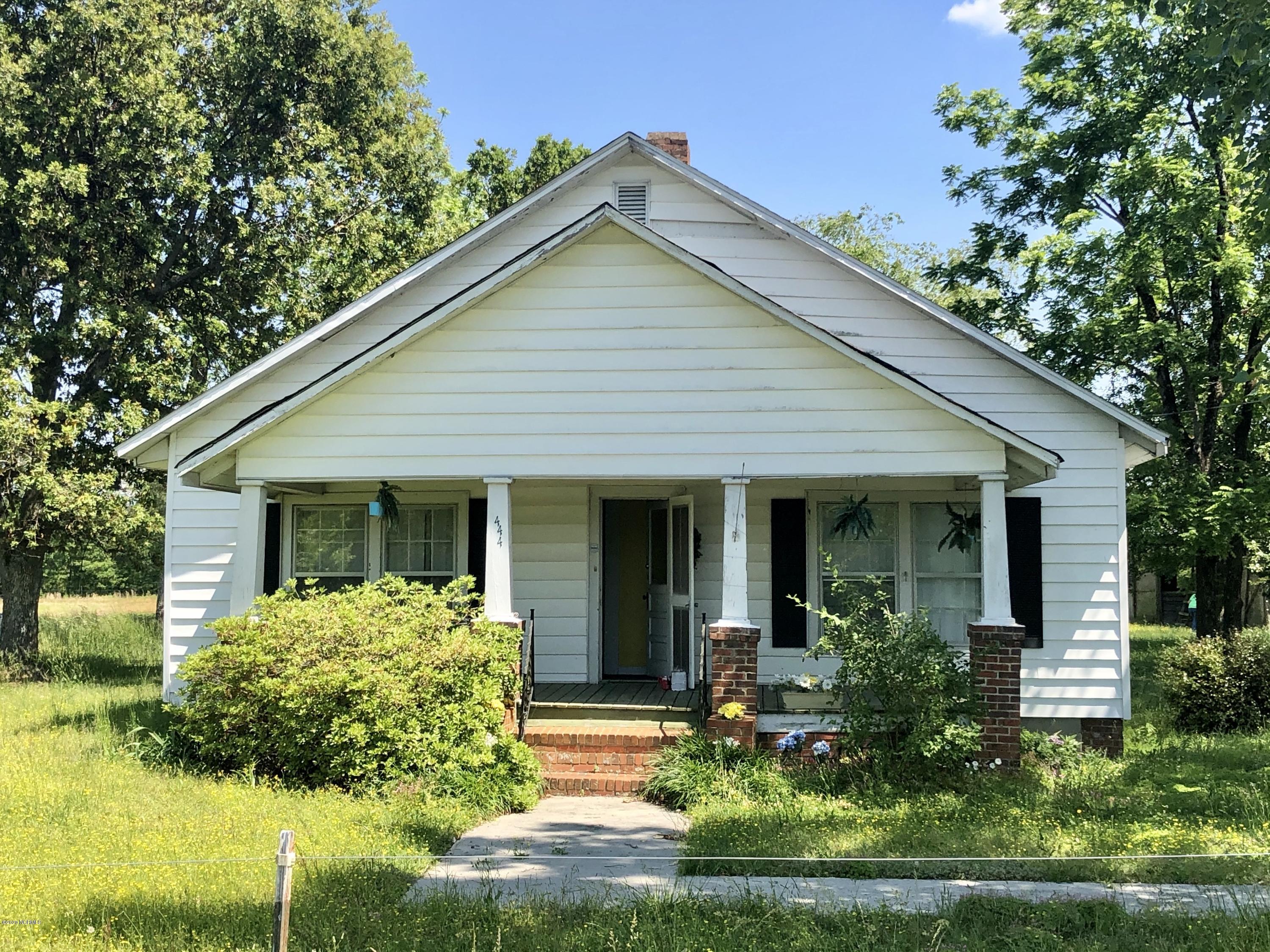 444 Morrison Road Maxton, NC 28364 - Photo 1 of 30 Front