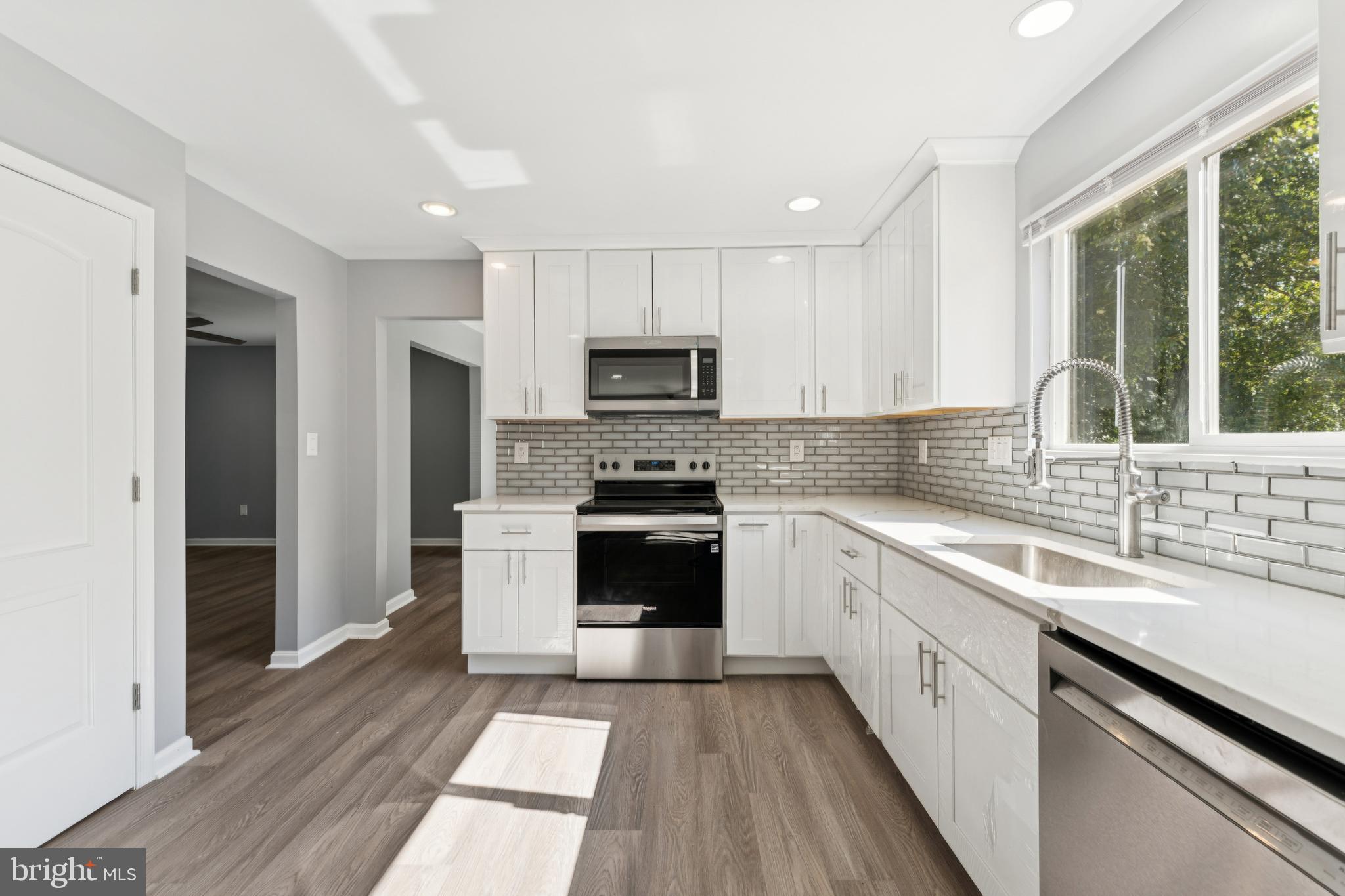 13419 Duchin Road Germantown, MD 20874 - Photo 12 of 35