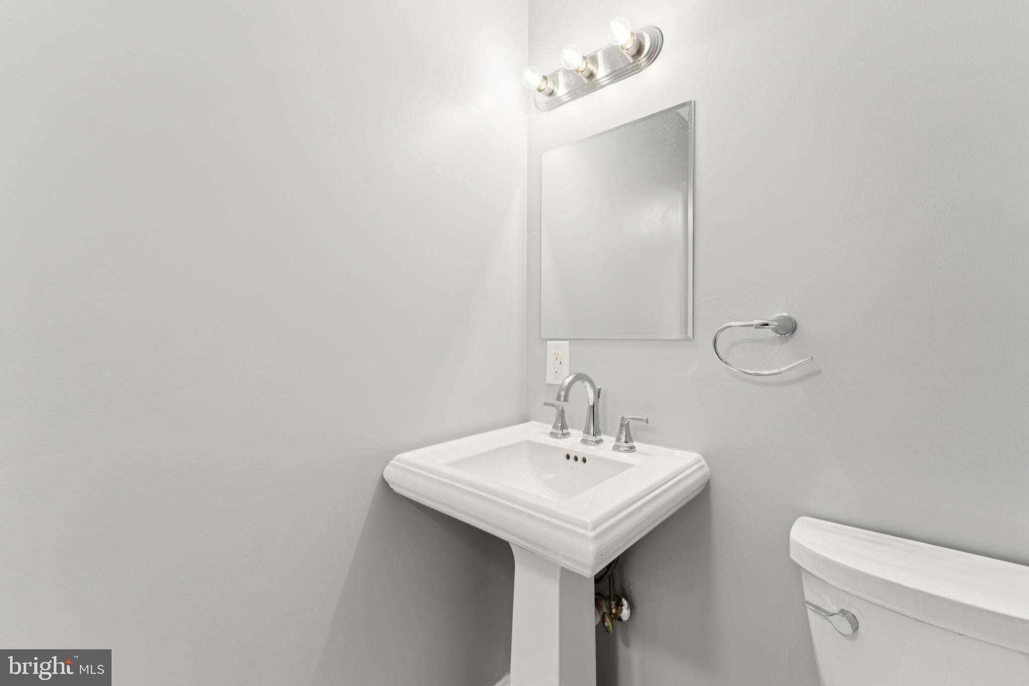 13419 Duchin Road Germantown, MD 20874 - Photo 17 of 35