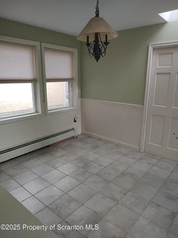 $2,200 | 215 West Grove Street, Clarks Summit, PA 18411