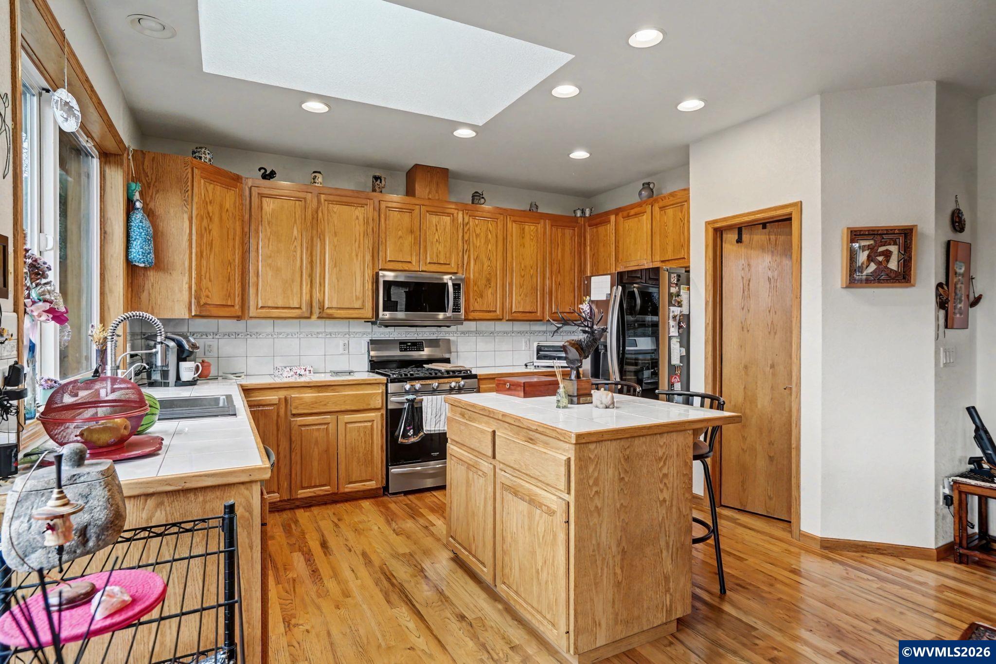 3393 Northwest Summerhill Place Albany, OR 97321 - Photo 16 of 43