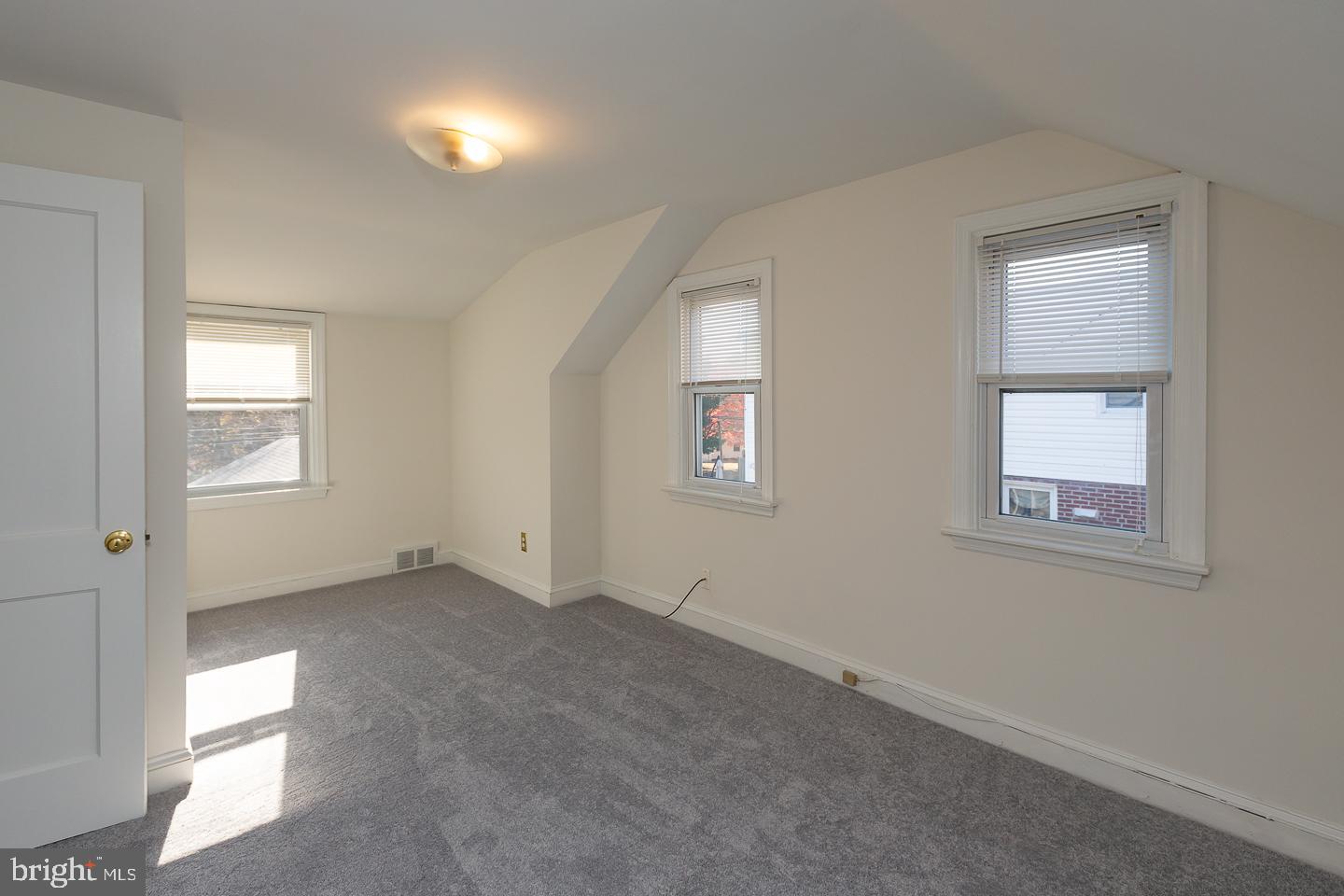 429 Barker Road Springfield, PA 19064 - Photo 29 of 39