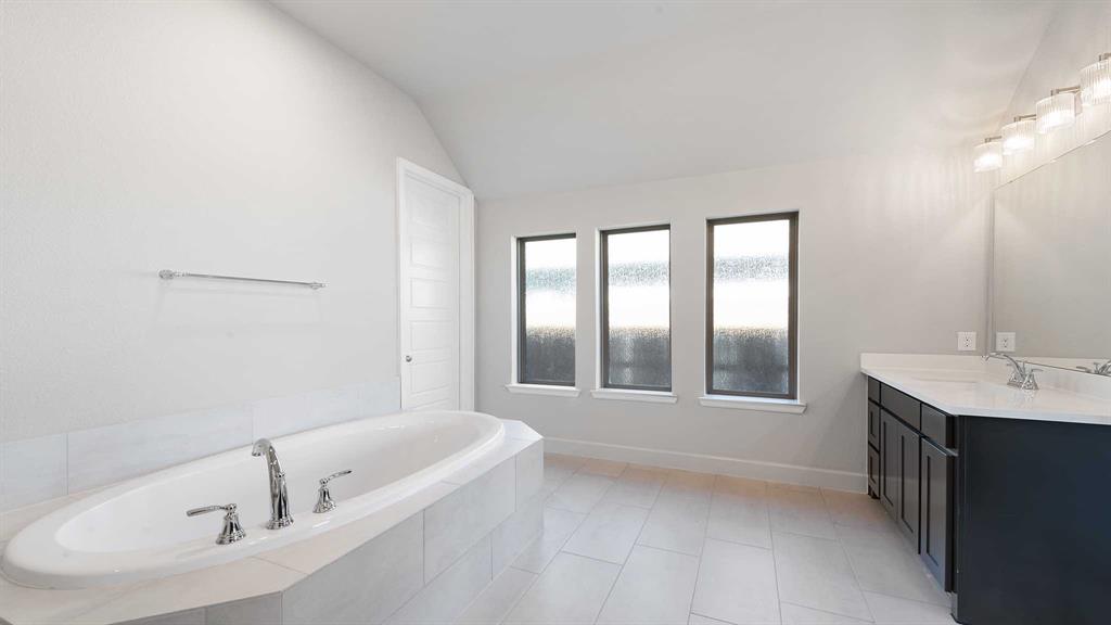 1102 Barnmeadow Lane Forney, TX 75126 - Photo 18 of 33