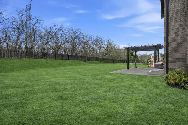 $689,000 | 21942 Princeton Circle, Frankfort, IL 60423
