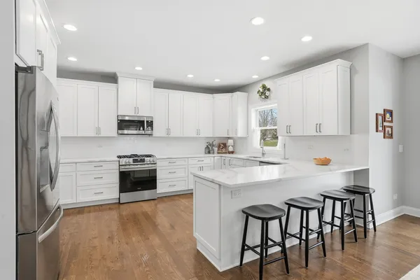 $689,000 | 21942 Princeton Circle, Frankfort, IL 60423