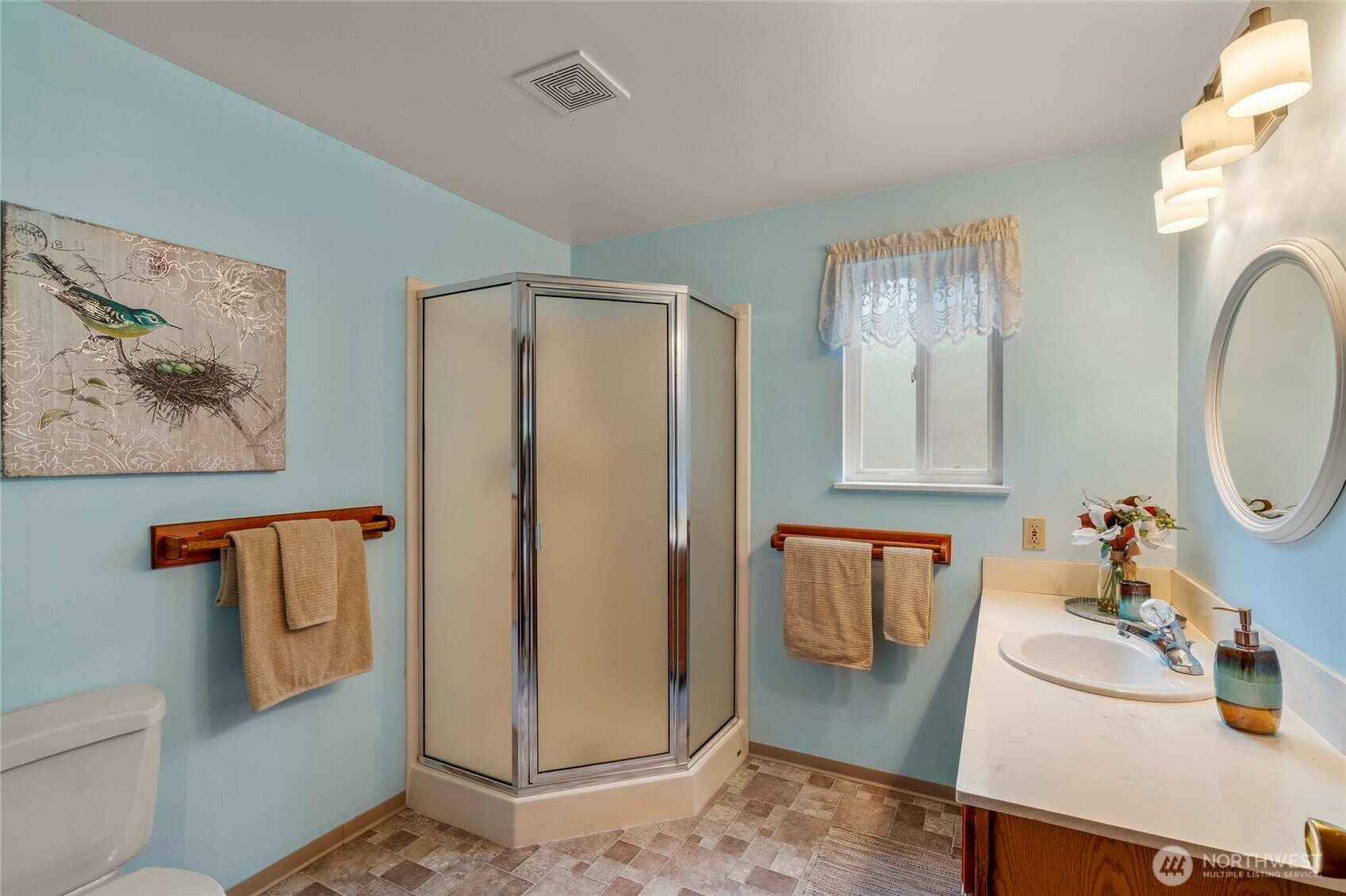 8811 Northeast 187th Street Bothell, WA 98011 - Photo 15 of 28