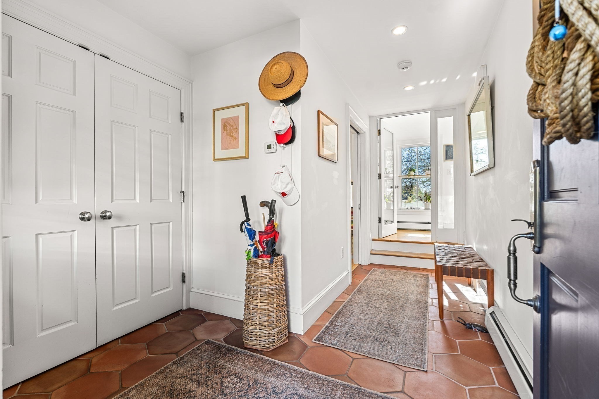 12 Bennett Street Manchester, MA 01944 - Photo 11 of 37 Gallery Image 11