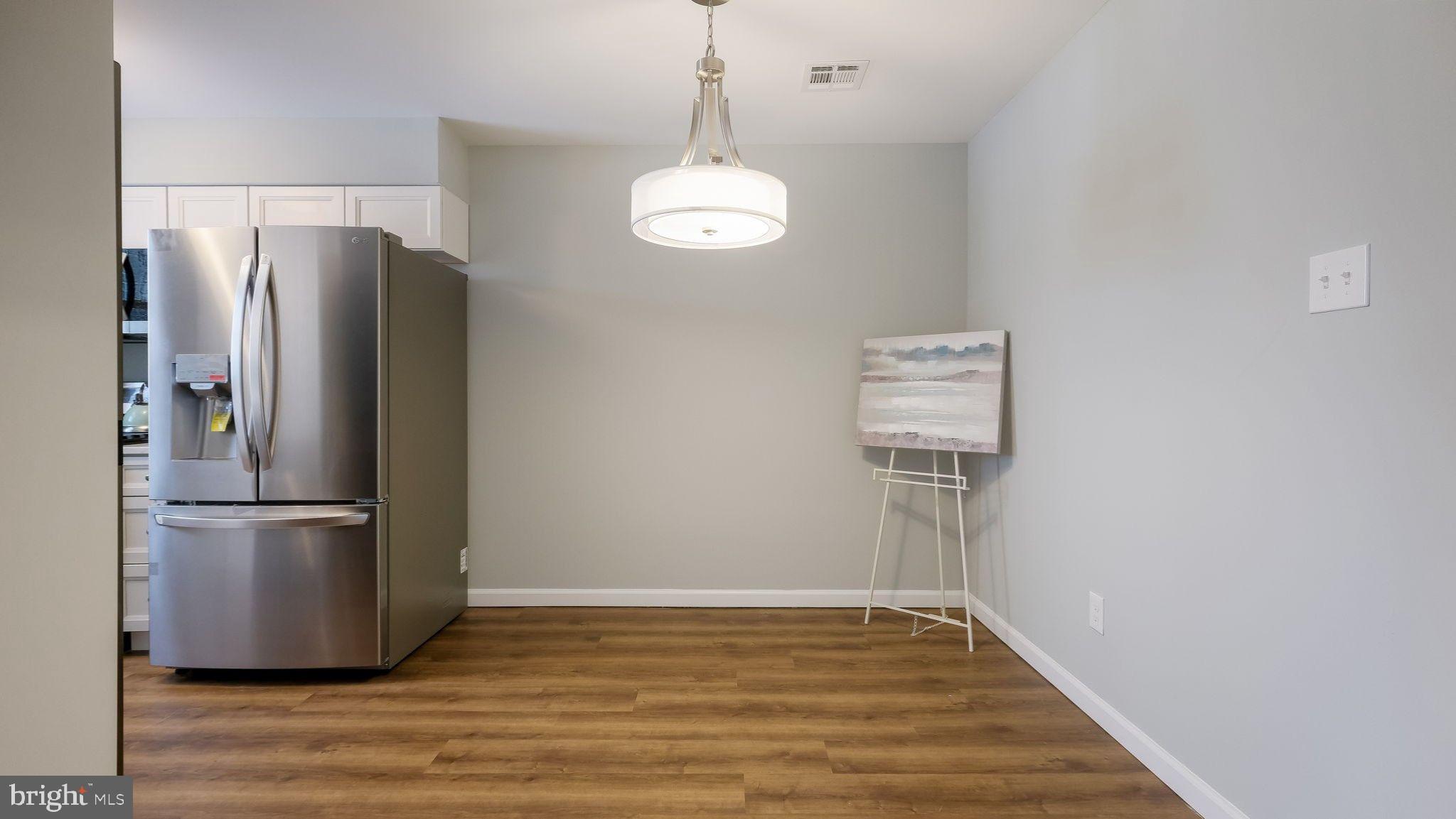 1155 York Rd., Unit J3 Warminster, PA 18974 - Photo 5 of 11 BREAKFAST AREA