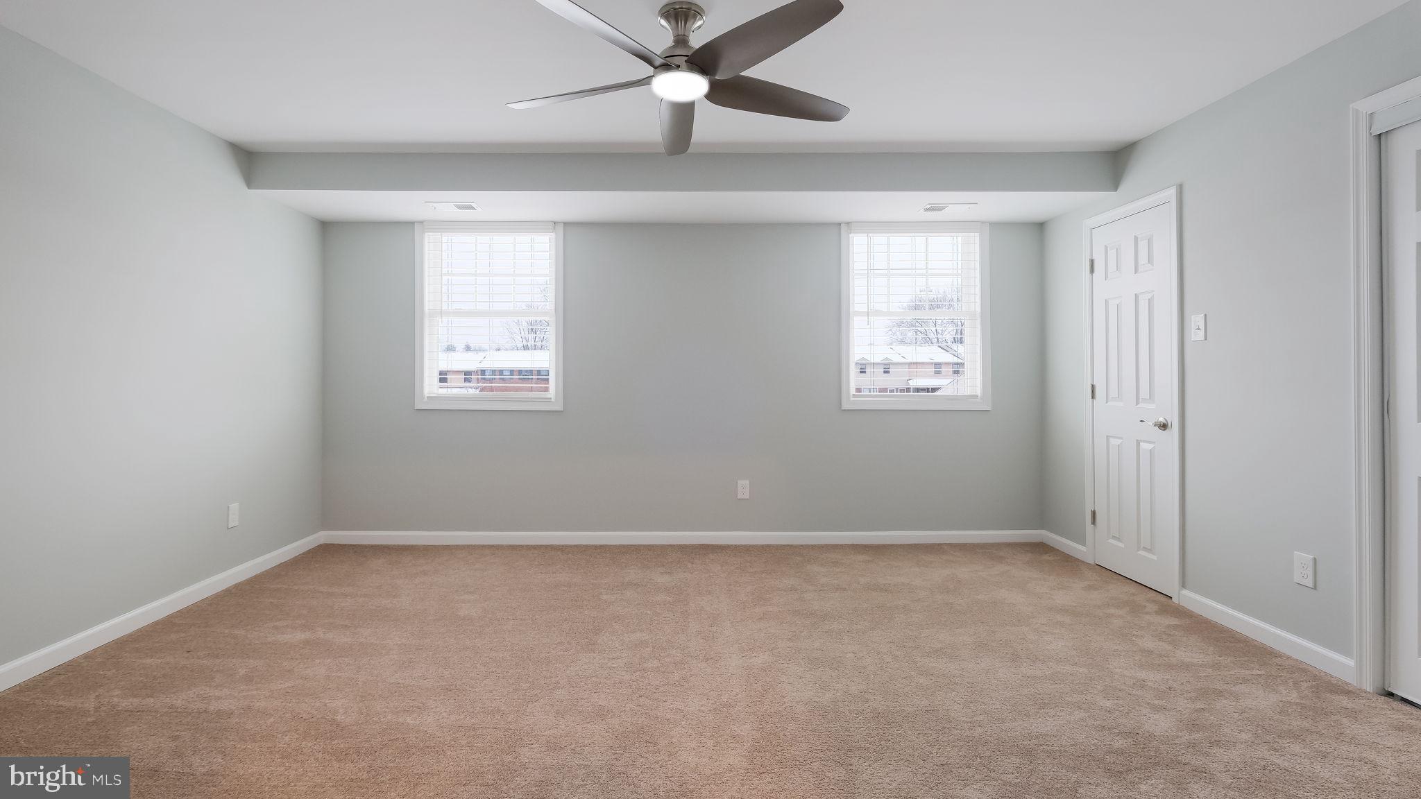 1155 York Rd., Unit J3 Warminster, PA 18974 - Photo 7 of 11 PRIMARY BEDROOM