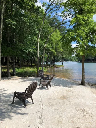 $2,750 | 113 Lake Davidson Park, Davidson, NC 28036