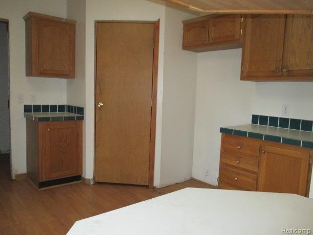 5114 West Harvard Road Clarkston, MI 48348 - Photo 6 of 14 kitchen view 2 - Copy.jpg