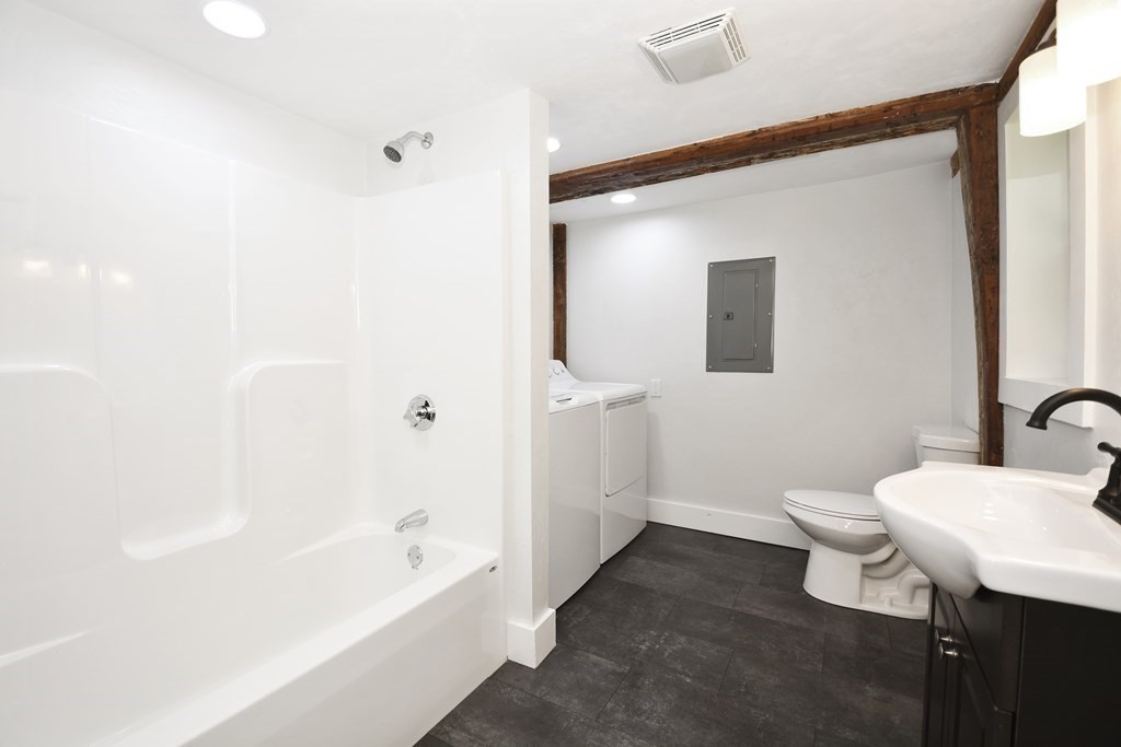 39 Center Depot Road Charlton, MA 01507 - Photo 29 of 40