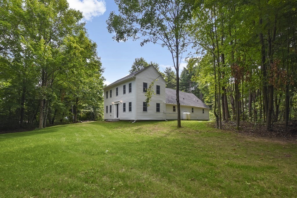 39 Center Depot Road Charlton, MA 01507 - Photo 38 of 40