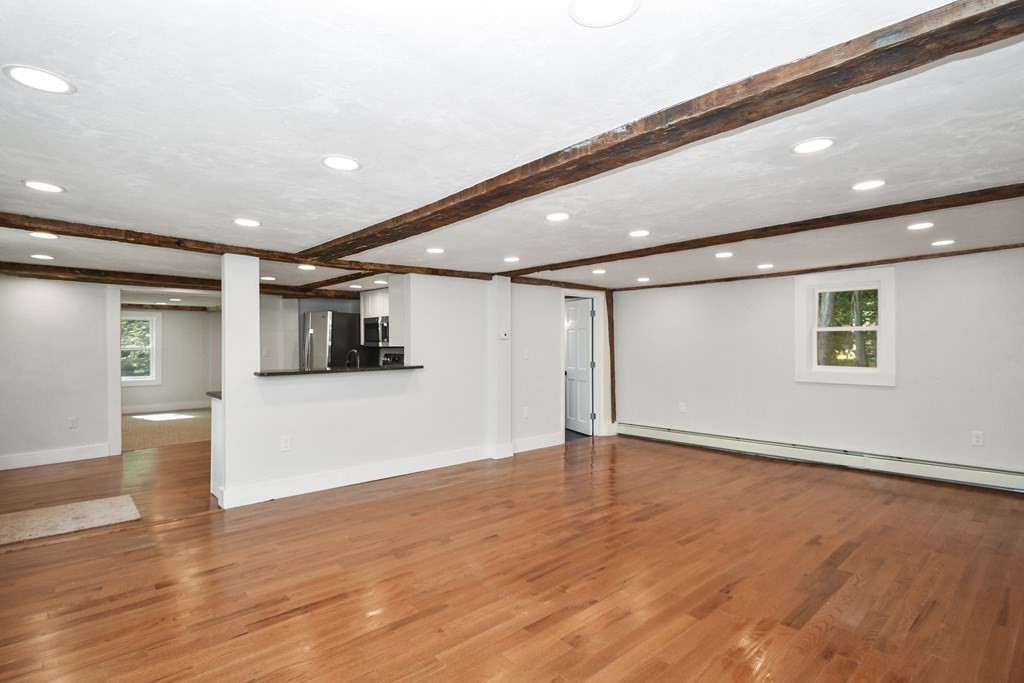 39 Center Depot Road Charlton, MA 01507 - Photo 5 of 40