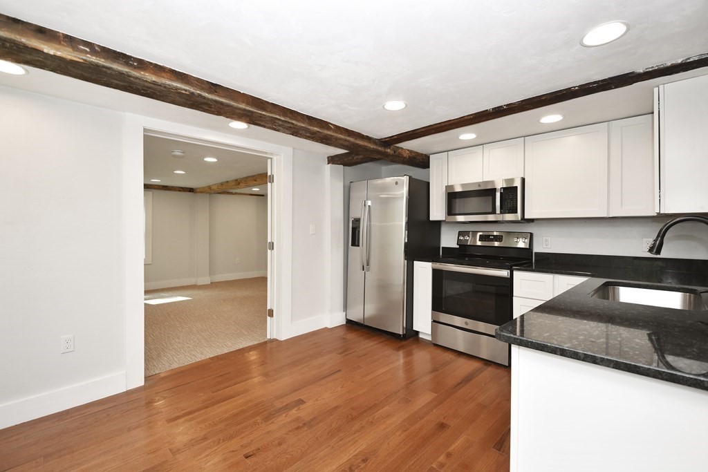 39 Center Depot Road Charlton, MA 01507 - Photo 10 of 40