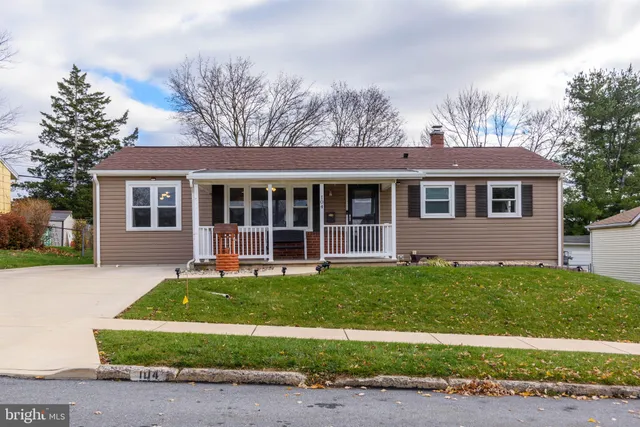 $299,900 | 104 Nissley Drive, Middletown, PA 17057