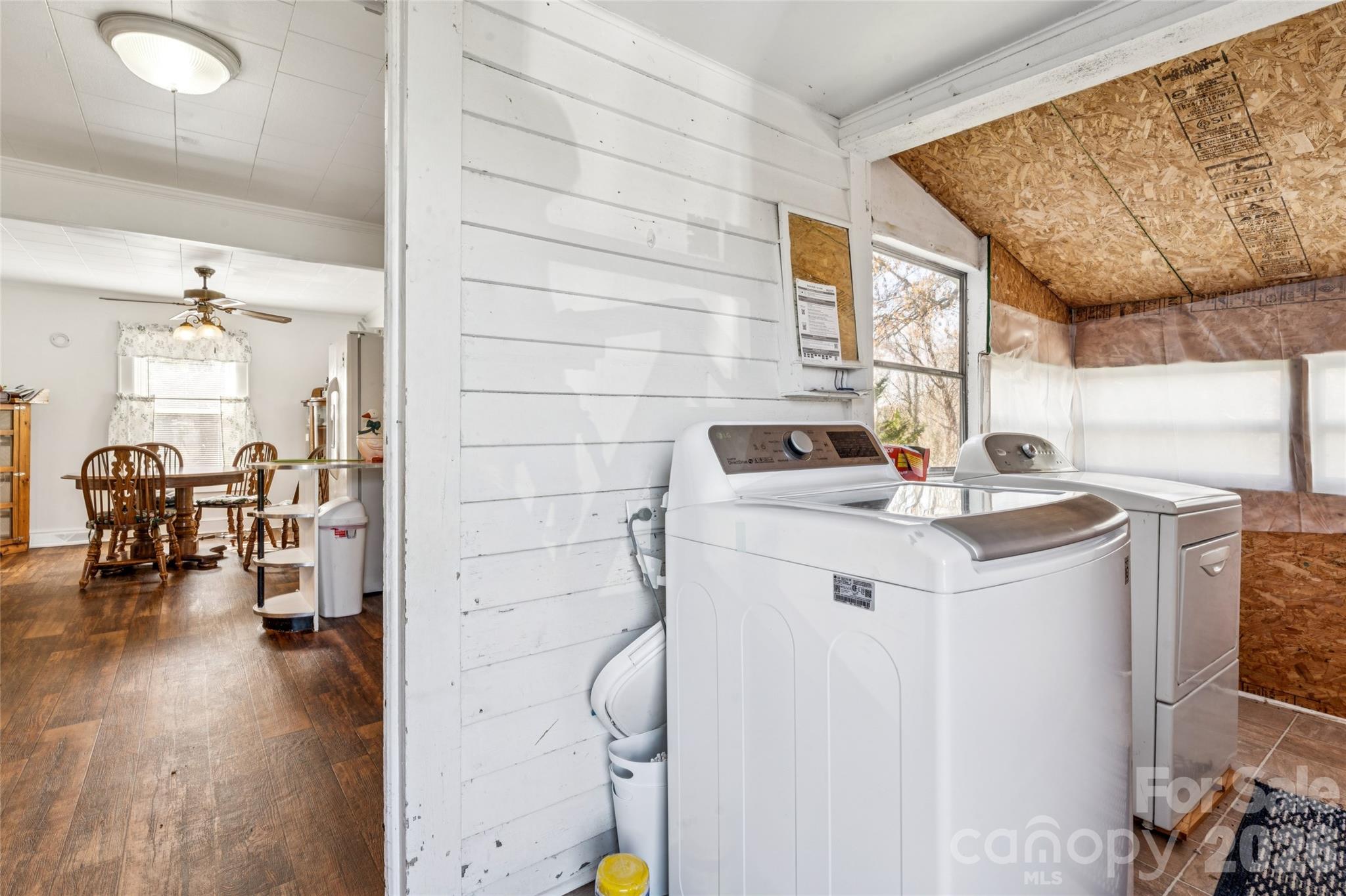 7910 Highway 90 Stony Point, NC 28678 - Photo 15 of 28 a kitchen with a sink and cabinets