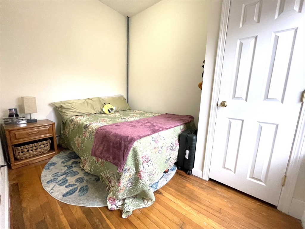 3 Cedar Street, Unit 2 Cambridge, MA 02140 - Photo 5 of 6