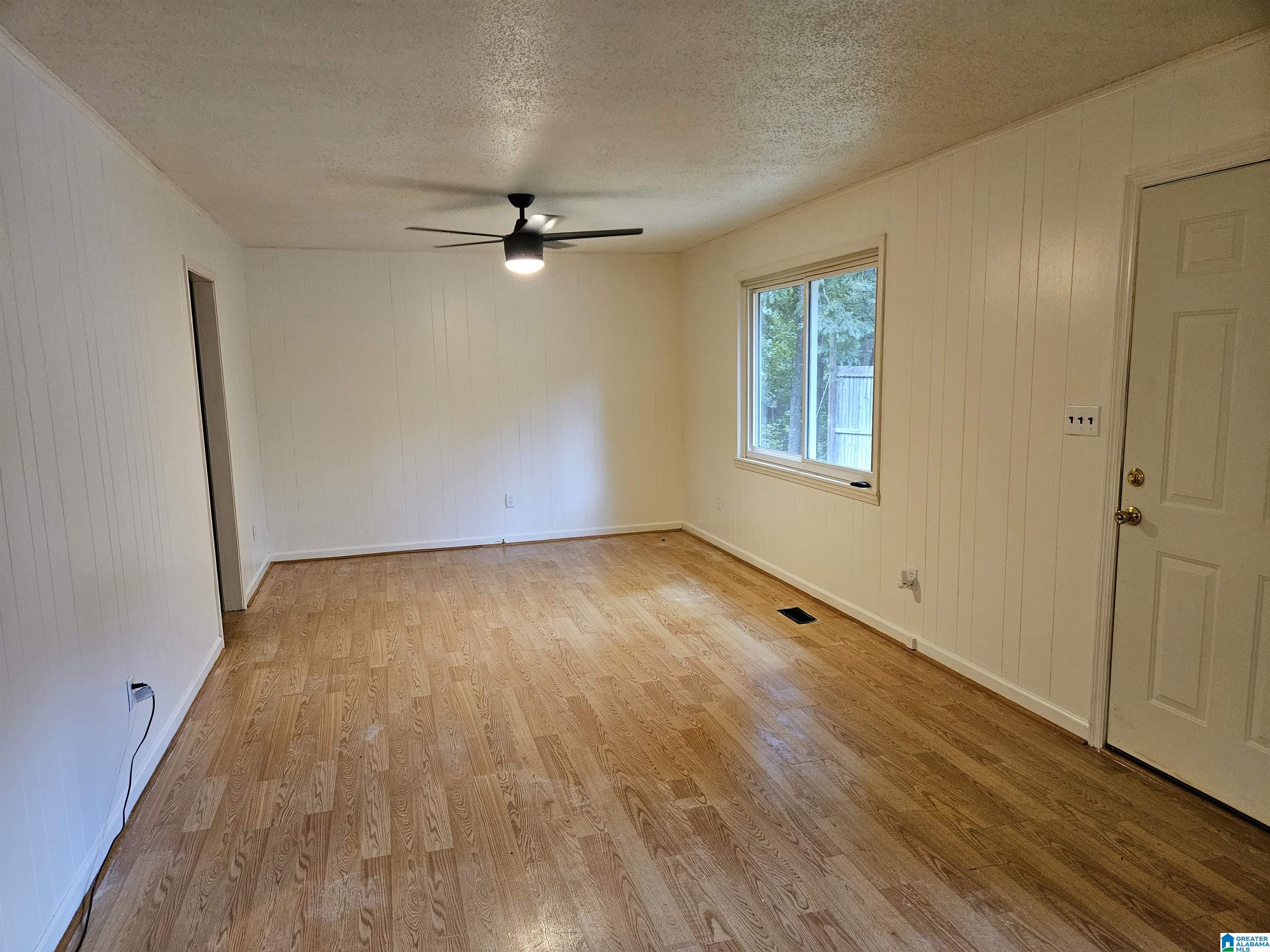 95 Keith Road Rainbow City, AL 35906 - Photo 3 of 11 Gallery Image 3