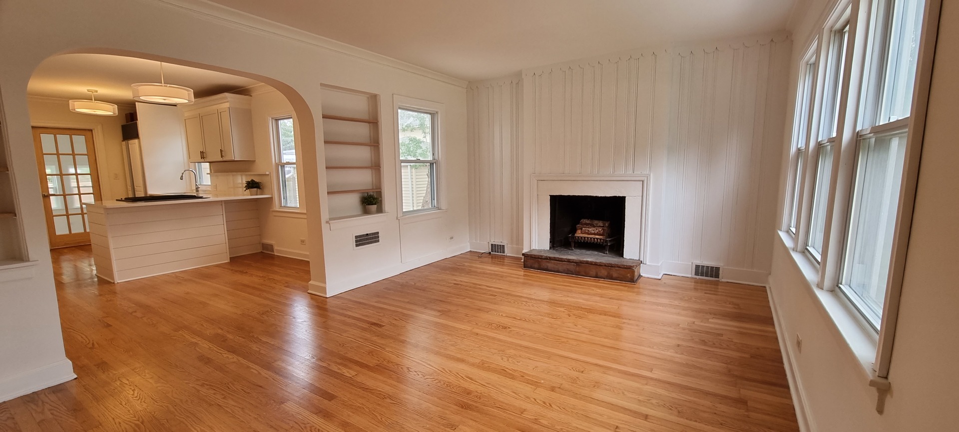 173 North Happ Road Northfield, IL 60093 - Photo 3 of 40 Gallery Image 3
