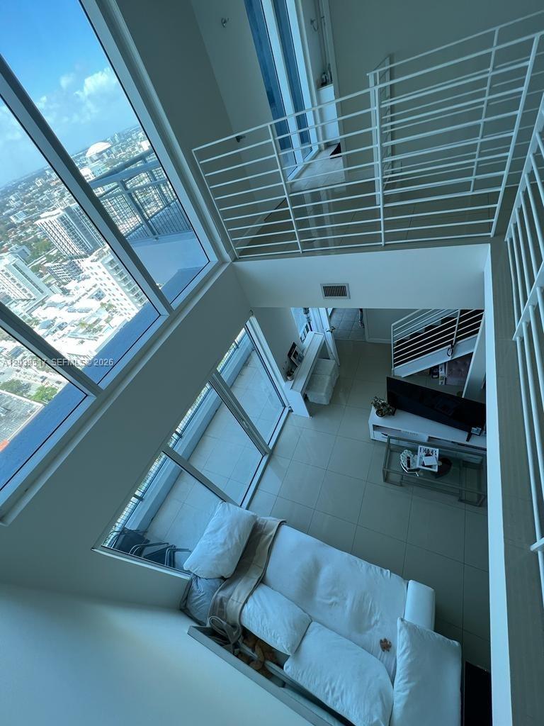 60 Southwest 13th Street, Unit 2819 Miami, FL 33130 - Photo 10 of 14