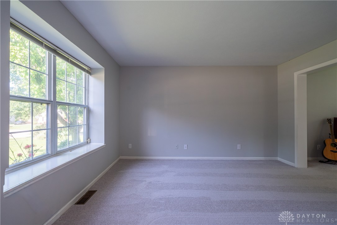 70 Reed Road Springboro, OH 45066 - Photo 7 of 55