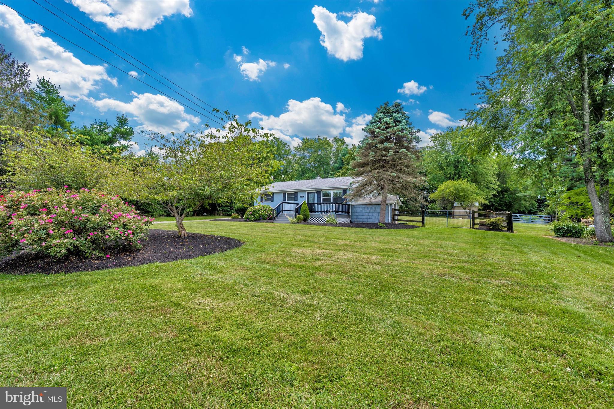16717 Frederick Road Mount Airy, MD 21771 - Photo 2 of 49 Gallery Image 2
