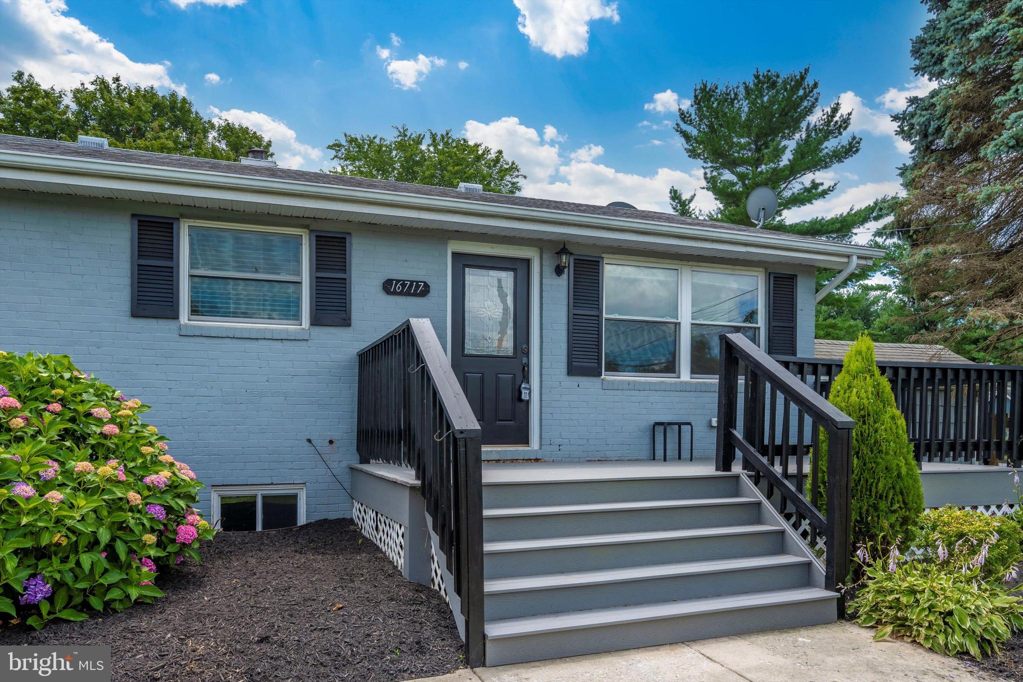 16717 Frederick Road Mount Airy, MD 21771 - Photo 5 of 49 Gallery Image 5