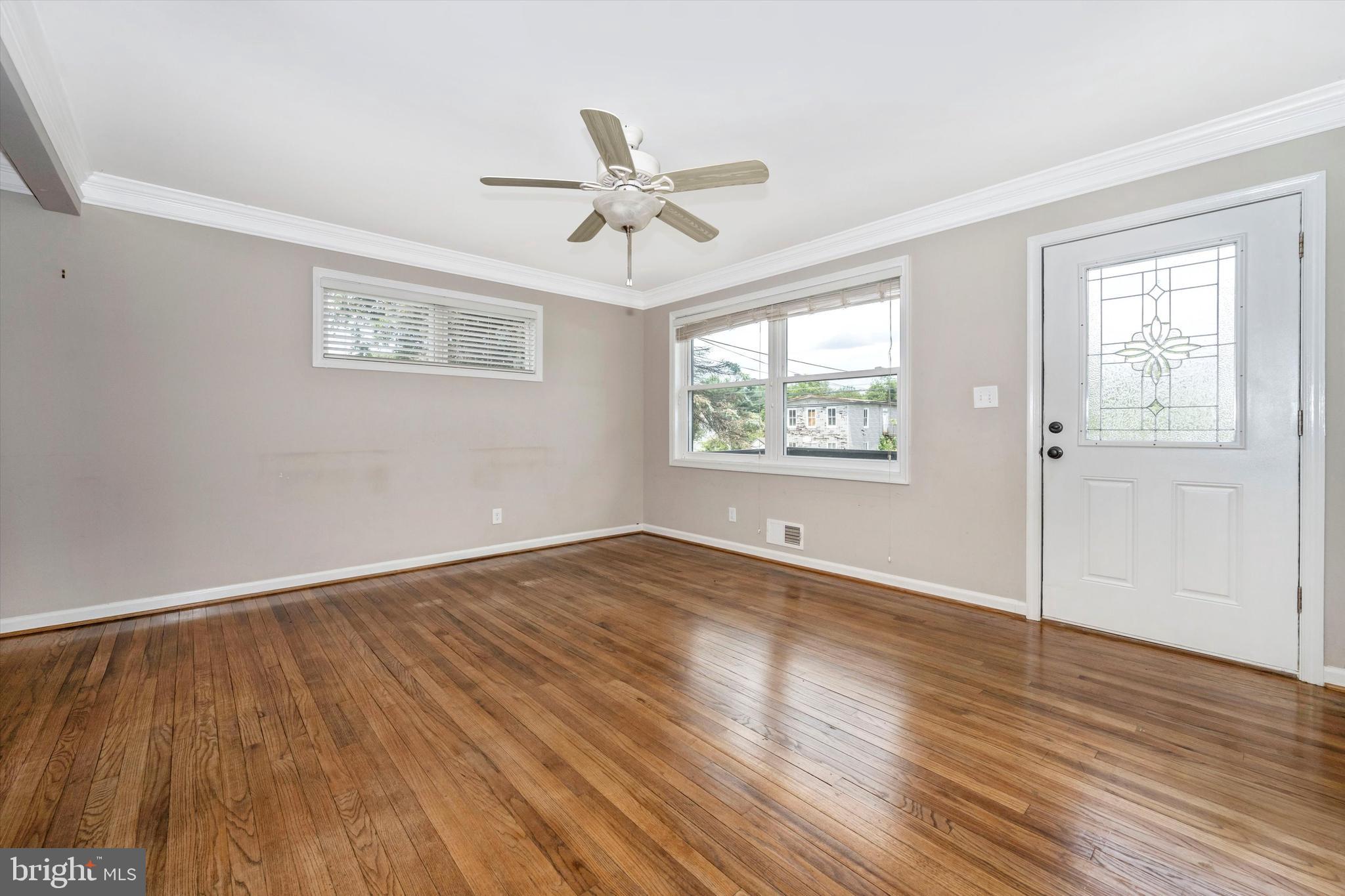 16717 Frederick Road Mount Airy, MD 21771 - Photo 6 of 49 Gallery Image 6