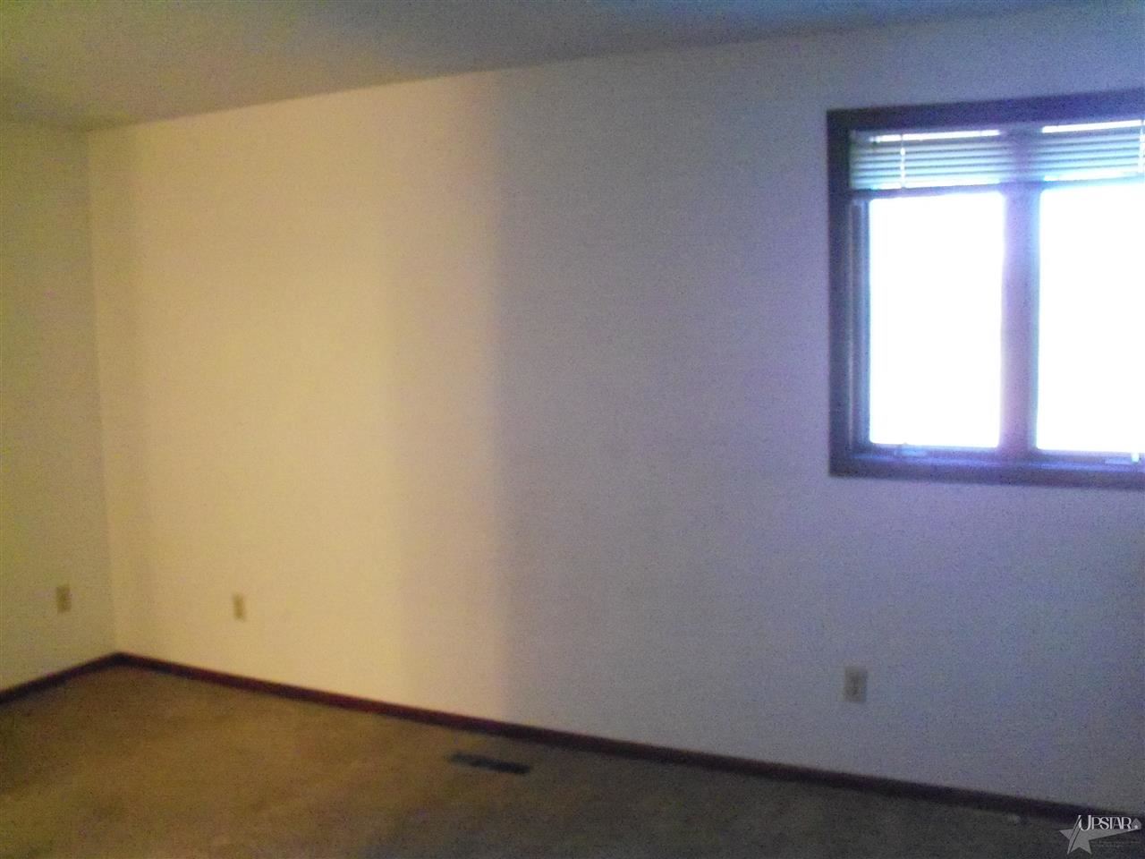 6910-12 Decatur Road Fort Wayne, IN 46816 - Photo 11 of 21