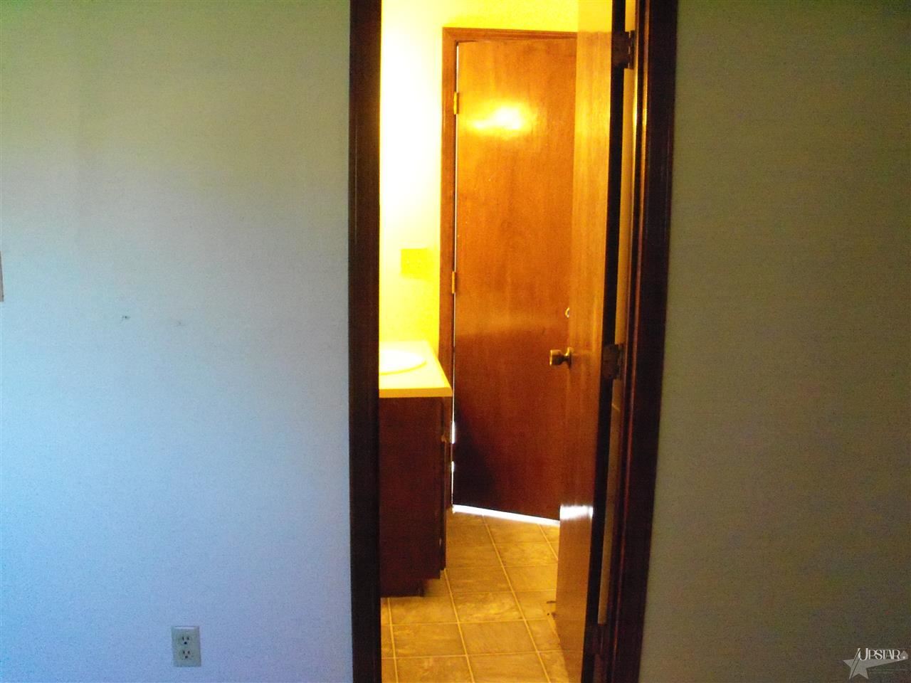 6910-12 Decatur Road Fort Wayne, IN 46816 - Photo 12 of 21