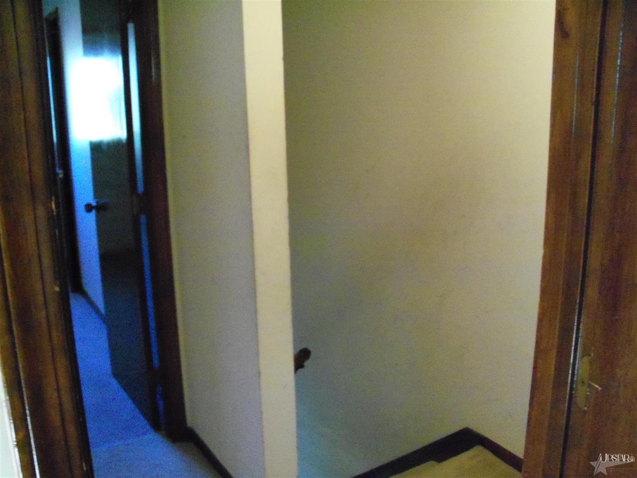 6910-12 Decatur Road Fort Wayne, IN 46816 - Photo 17 of 21