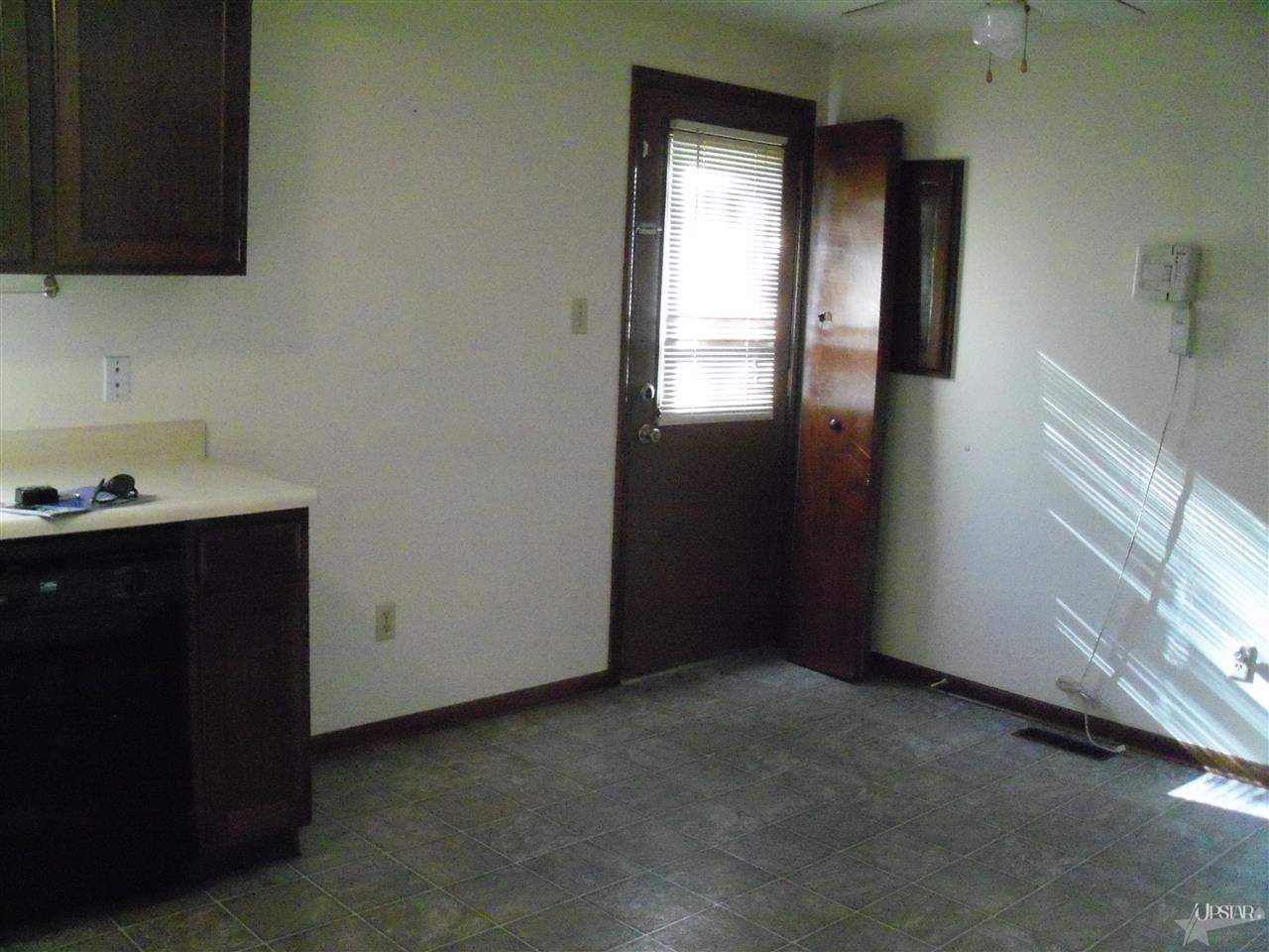 6910-12 Decatur Road Fort Wayne, IN 46816 - Photo 9 of 21