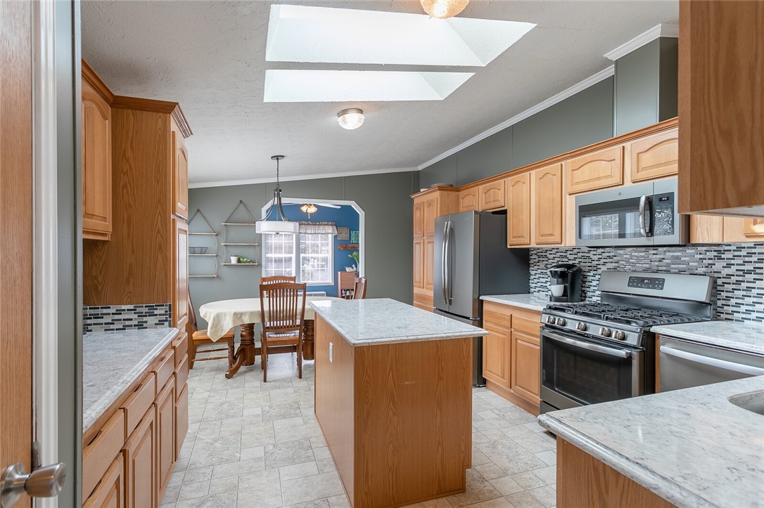 6325 Kims Drive Victor, NY 14564 - Photo 6 of 23