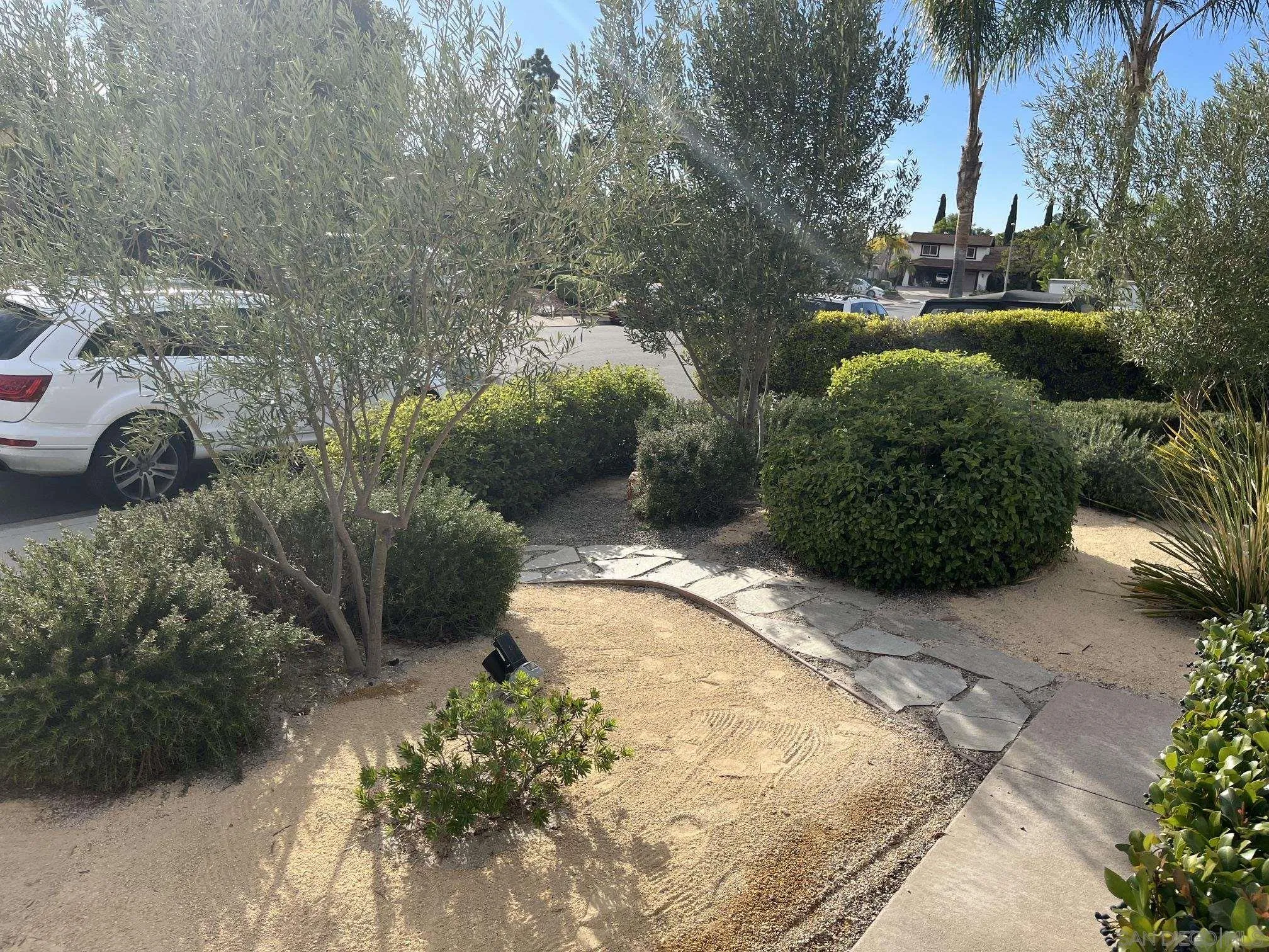 8045 Forrestal Road San Diego, CA 92120 - Photo 4 of 19 Gallery Image 4