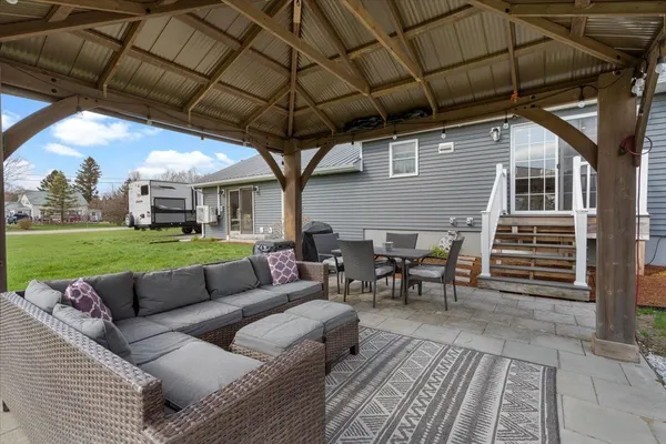 $484,000 | 6 Cooper Road, Milton, VT 05468