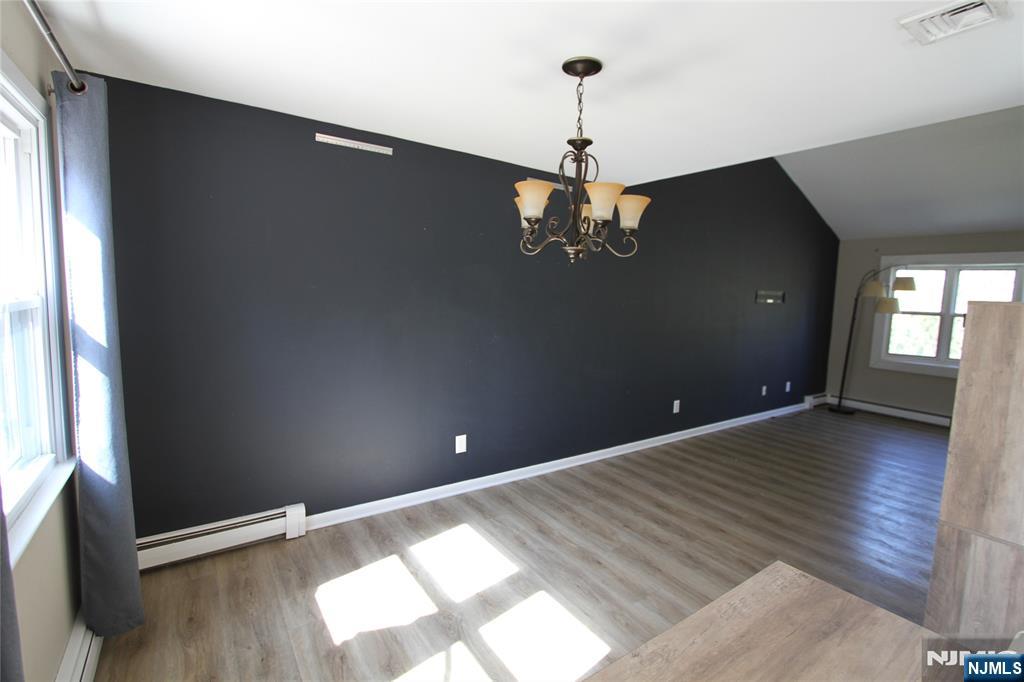 35 Maryann Road Oak Ridge, NJ 07438 - Photo 6 of 13