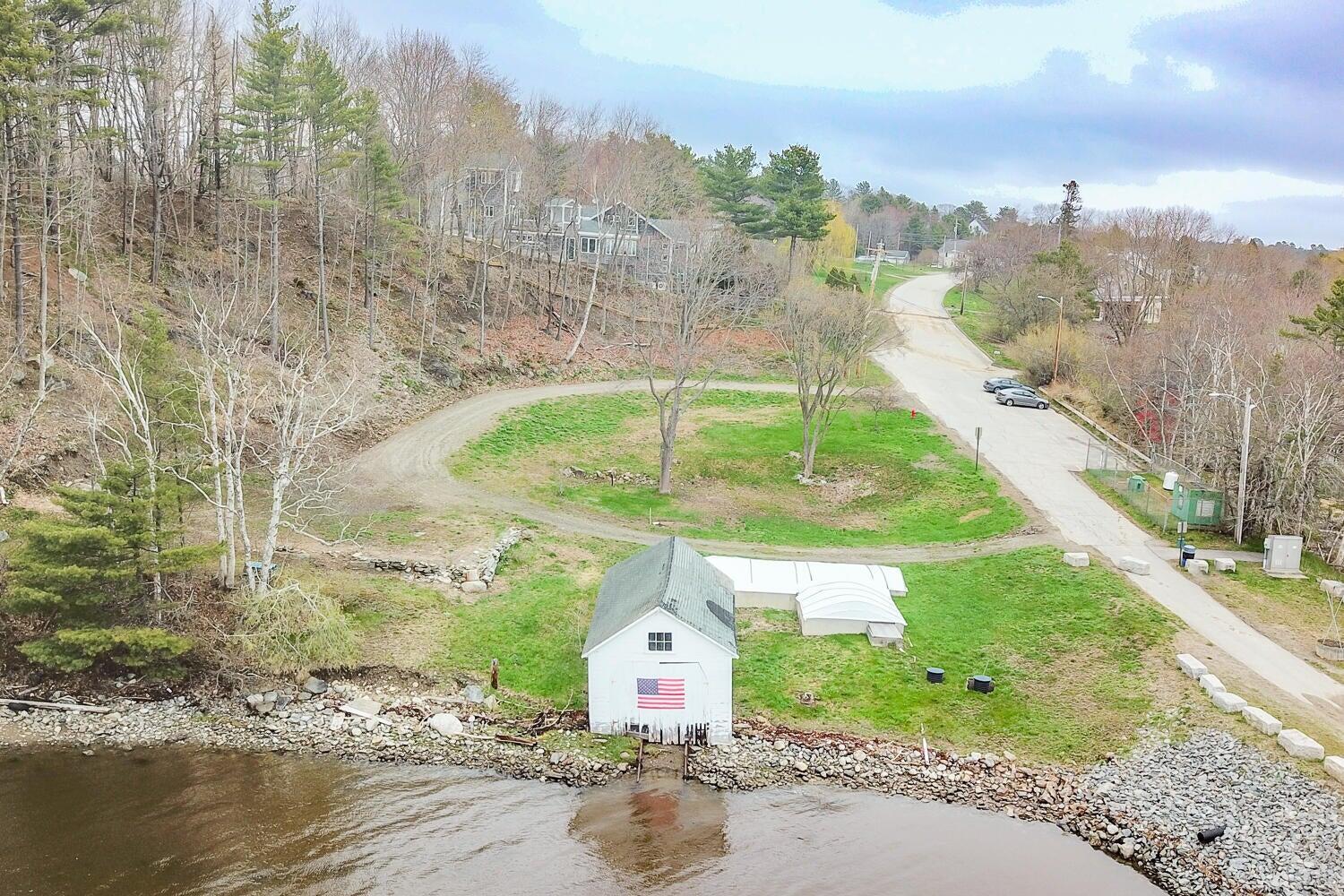 17 Footbridge Road Belfast, ME 04915 - Photo 13 of 25 20230502164351387023000000-o