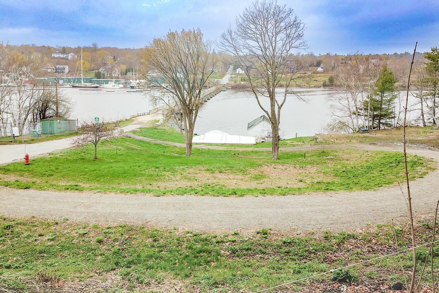 17 Footbridge Road Belfast, ME 04915 - Photo 5 of 25 20230502164334502041000000-o