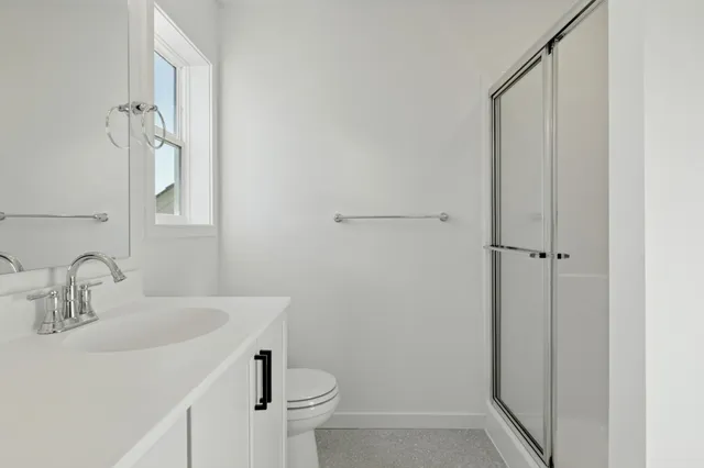 $589,000 | 5020 Airlake Draw, Woodbury, MN 55129