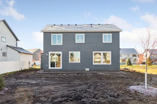 $589,000 | 5020 Airlake Draw, Woodbury, MN 55129